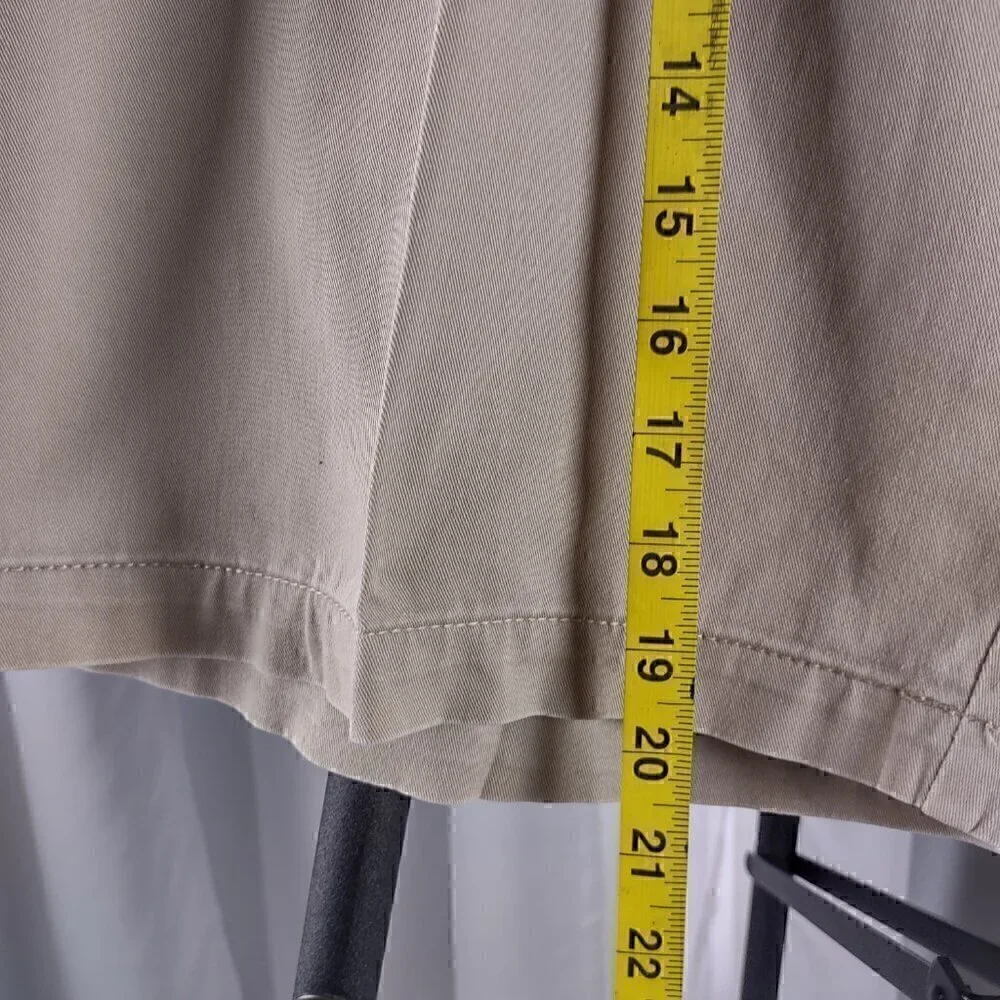 Izod Saltwater Stretch Men's Cotton Spandex Tan 4 Pocket Shorts Size 34